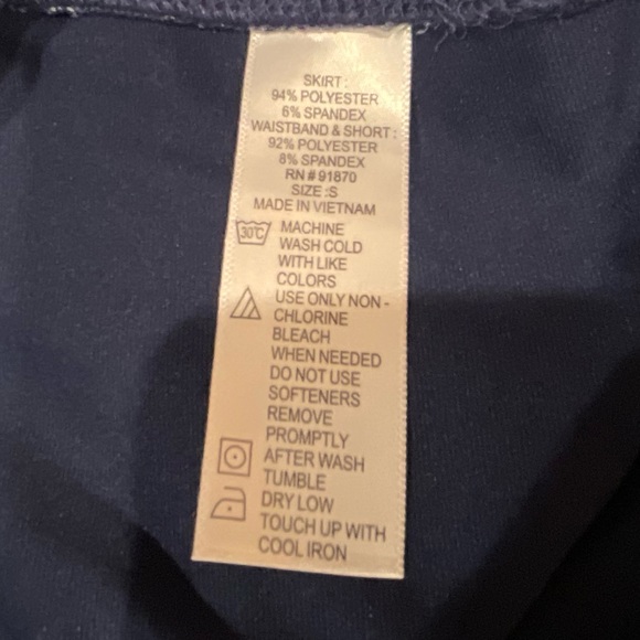 Women’s Cypress Club Navy Skort With White Flowers and Pockets Size Small - Picture 14 of 14